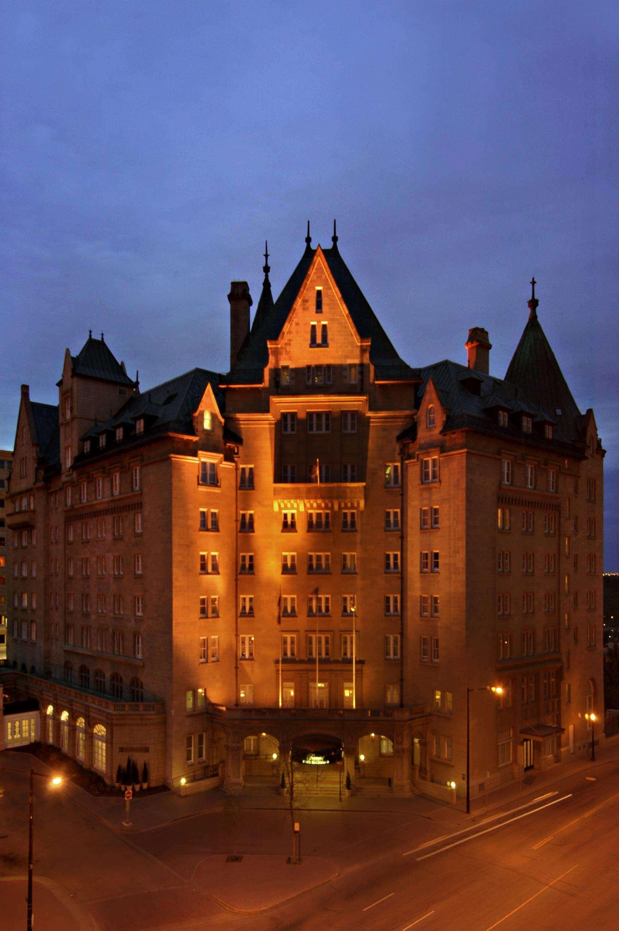Fairmont Hotel Macdonald Edmonton Exterior photo